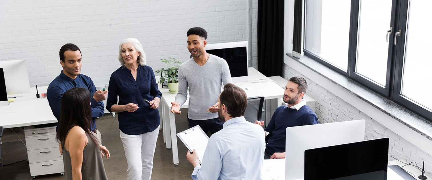 社員の声ページビジュアル